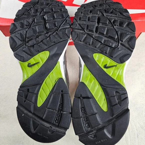 Vintage Nike Xccelerator TR Silver/Green Women’s Rubber Shoes - Picture 4 of 5